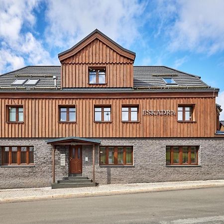 Apartment Eskadra Horna Mała Upa Zewnętrze zdjęcie